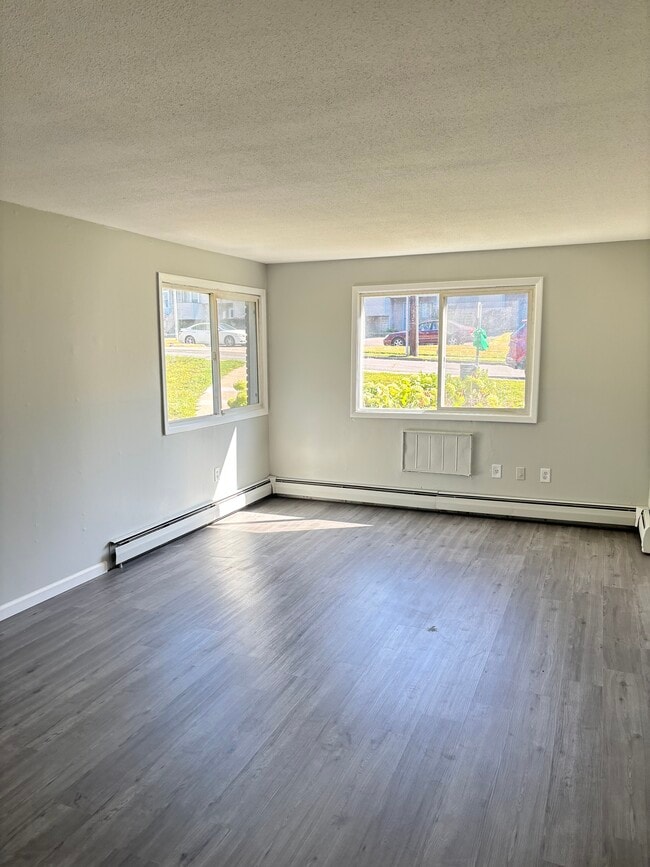 Foto del edificio - Crestview Apartments