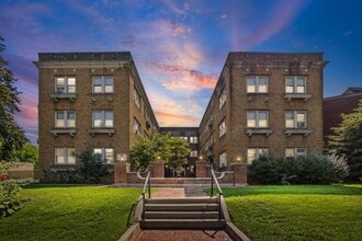 Building Photo - 1625 East Ave