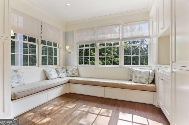 Building Photo - 37 Montgomery Ferry Dr NE