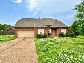 Building Photo - 4904 Richard Pl Cove