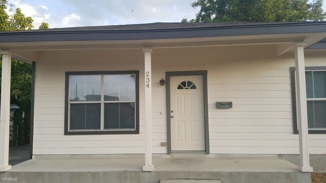 Building Photo - 3 br, 2 bath House - 234 Morningview Dr
