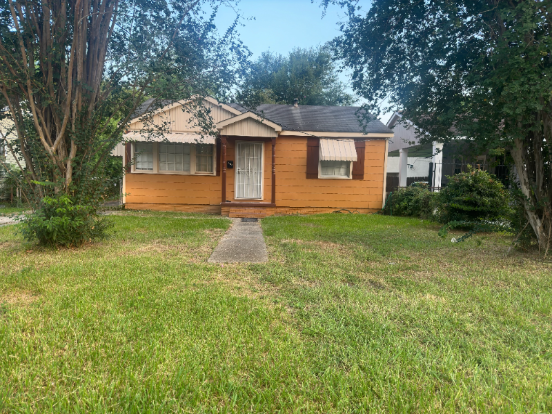 Primary Photo - 3128 Shelley St