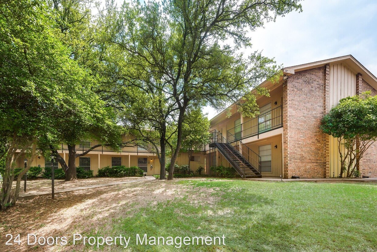 Foto principal - 133 N Bailey Ave