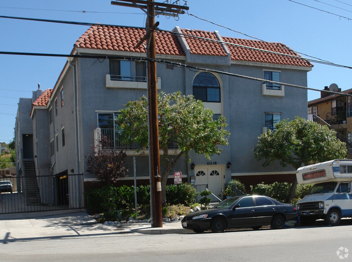 Foto principal - Tujunga Manor