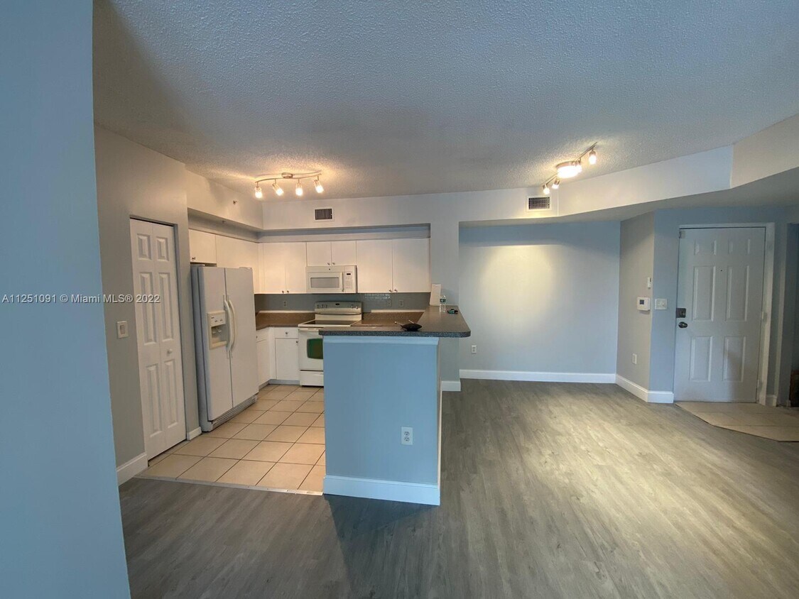 Foto principal - 2351 W Preserve Way