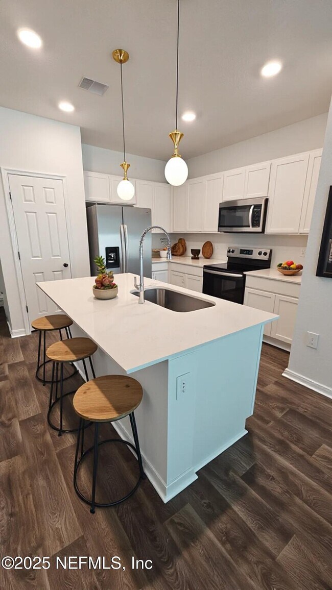 Foto del edificio - 5304 Britton Ln