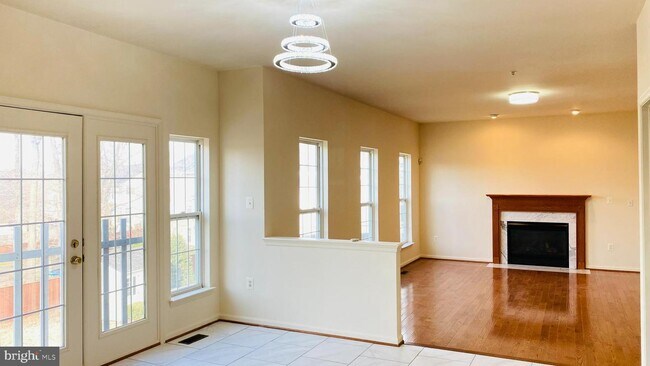 Foto del edificio - 8114 Red Farm Ln