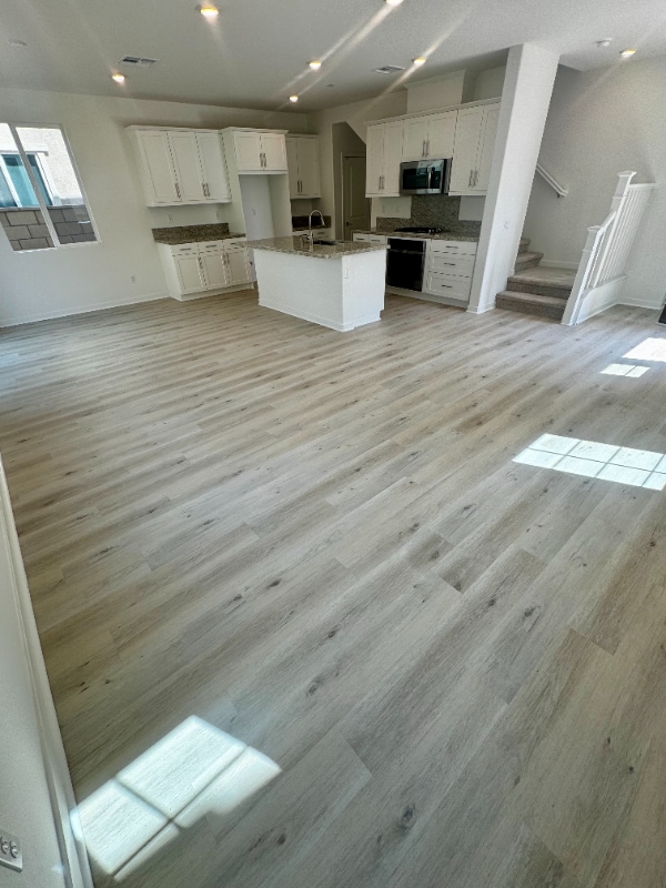 Foto del edificio - 16185 Lozano St