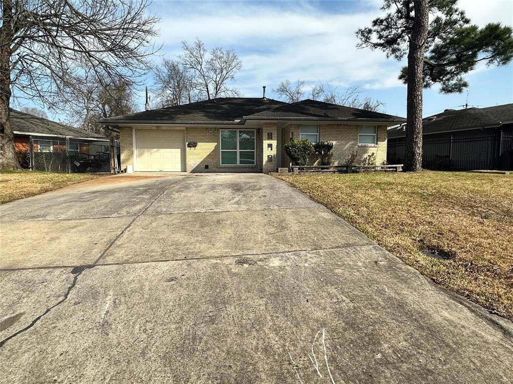 1451 Maryknoll Dr, Houston, TX 77015 House Rental in Houston, TX