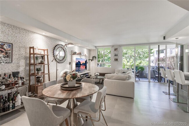 Building Photo - 121  Crandon Blvd 250 Key Biscayne Fl 33149