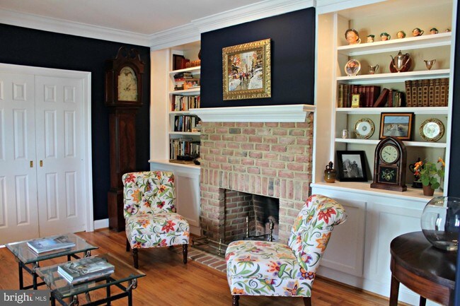 Building Photo - 7131 Travelers Rest Cir