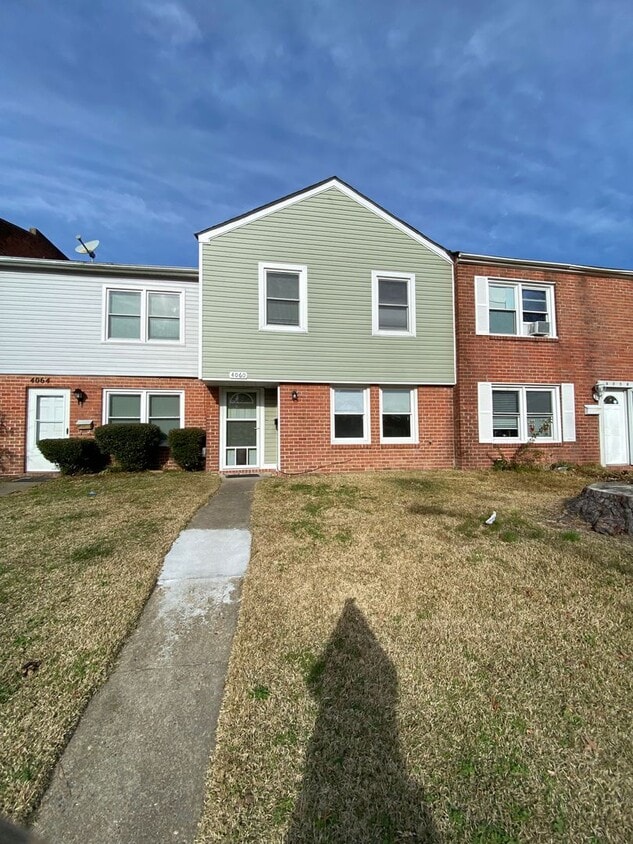 4060 Sloop Trail, Chesapeake, VA 23321 Townhome Rentals in Chesapeake