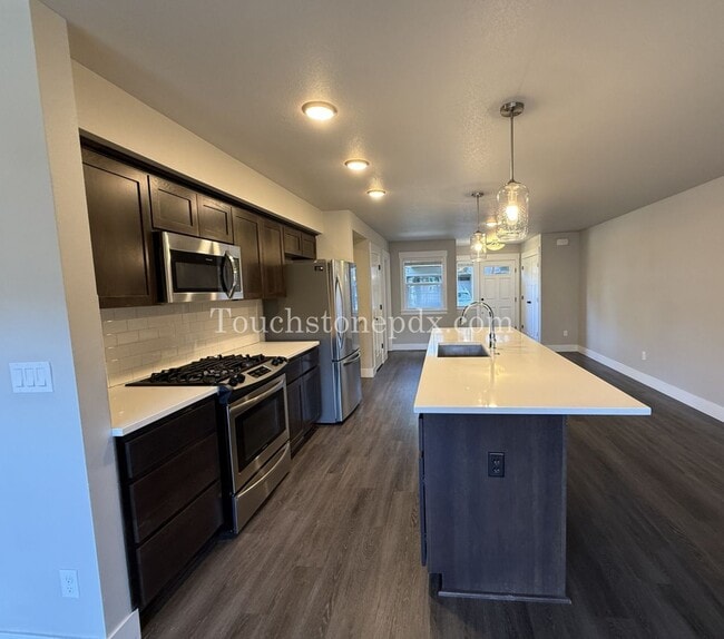 Building Photo - 16818 Chula Vista Ave