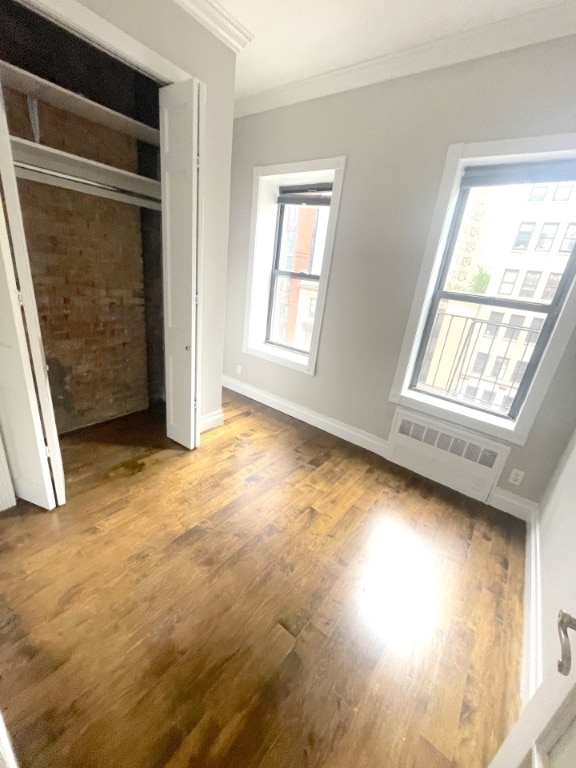 Building Photo - 221 E 23rd St