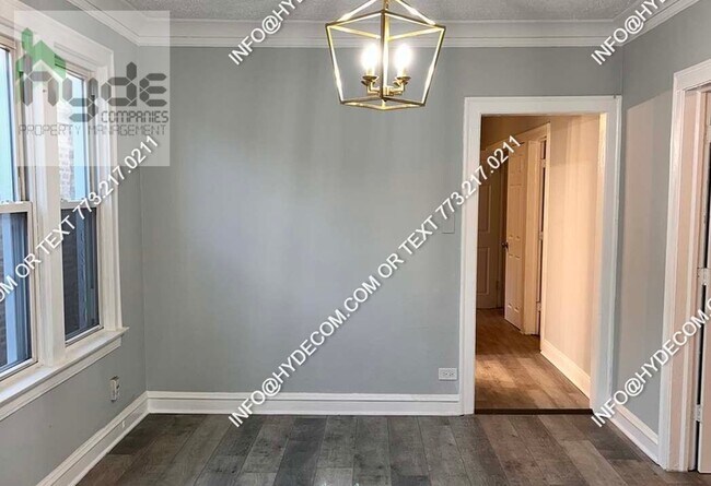 Foto del edificio - 8728 S Honore St