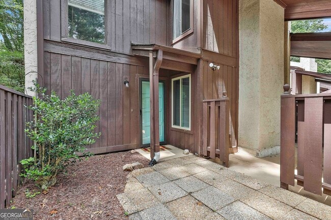 Building Photo - 36 Cobblestone Creek