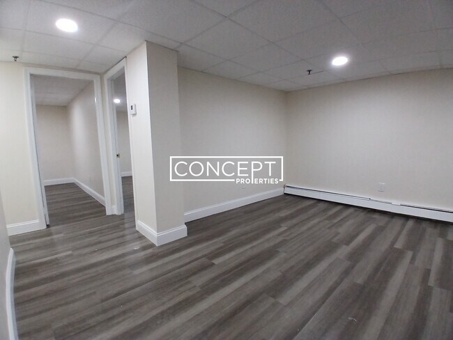 Foto del edificio - 1160 Commonwealth Ave