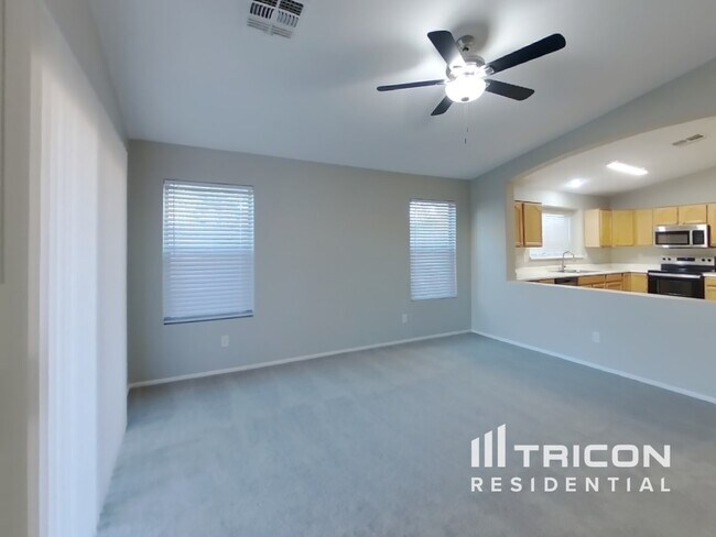 Building Photo - 2116 S 160th Ln