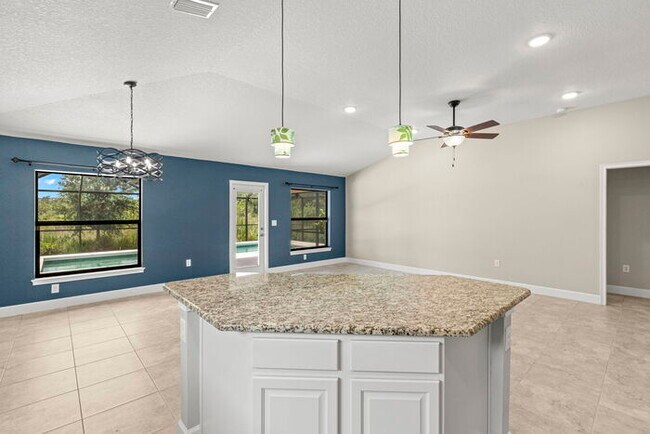 Building Photo - Beautiful Home For Rent WITH A POOL!