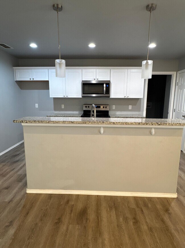 Foto del edificio - 8522 11th St