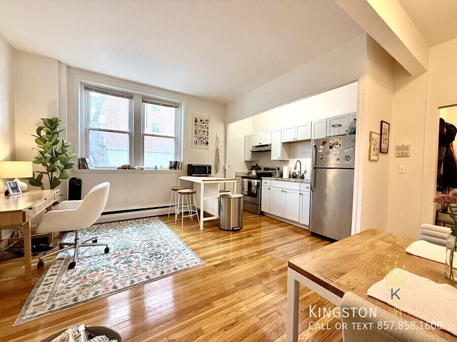 Photo - 202 Saint Paul St.-12R