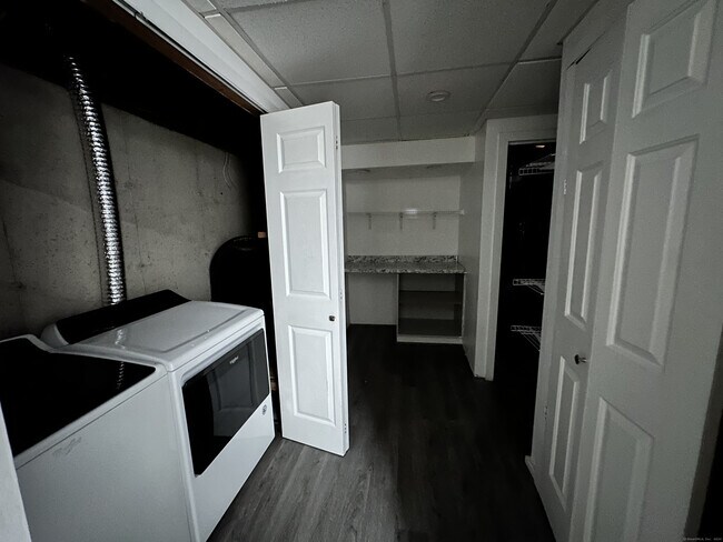 Foto del edificio - 369 Beaver St