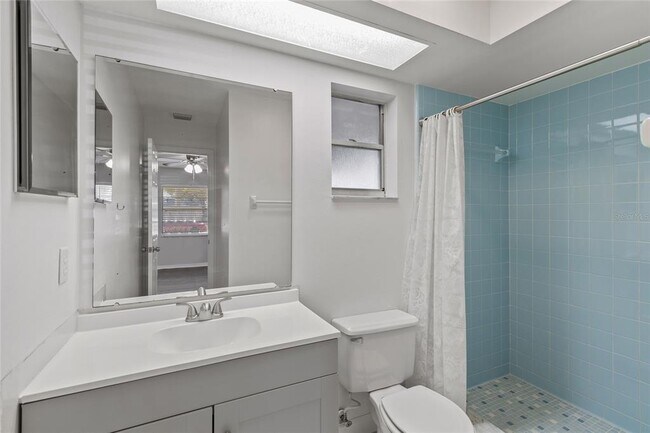 Foto del edificio - 2711 N Dellwood Dr