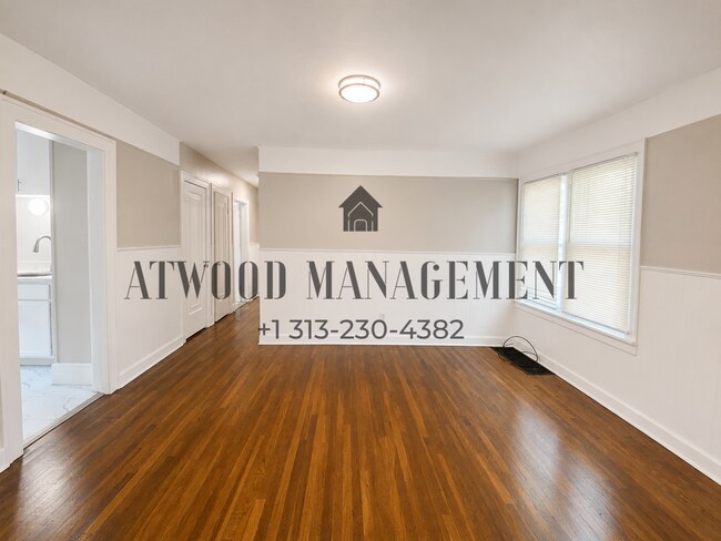 Foto del edificio - 17815 McIntyre St