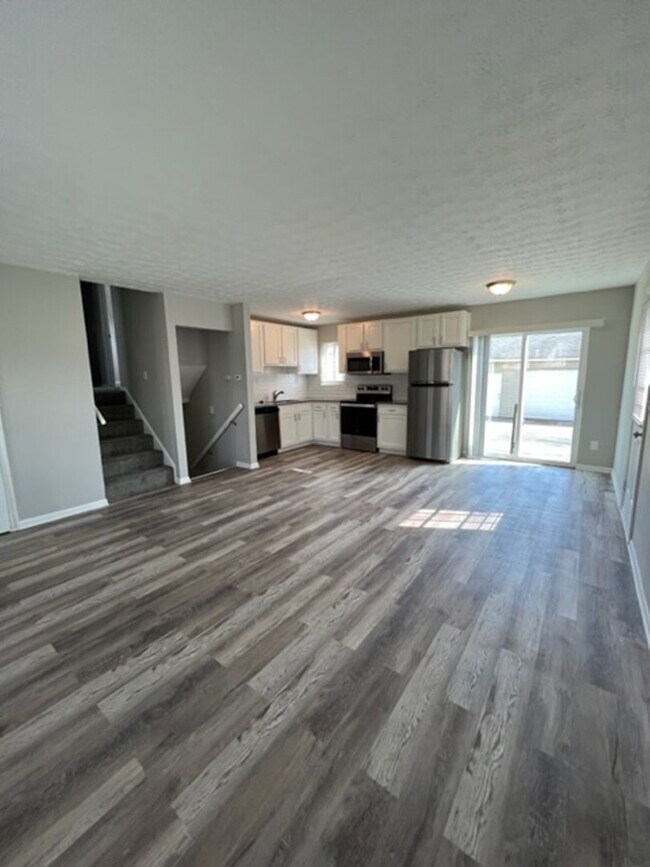 Foto del edificio - 5441 Deforest Dr