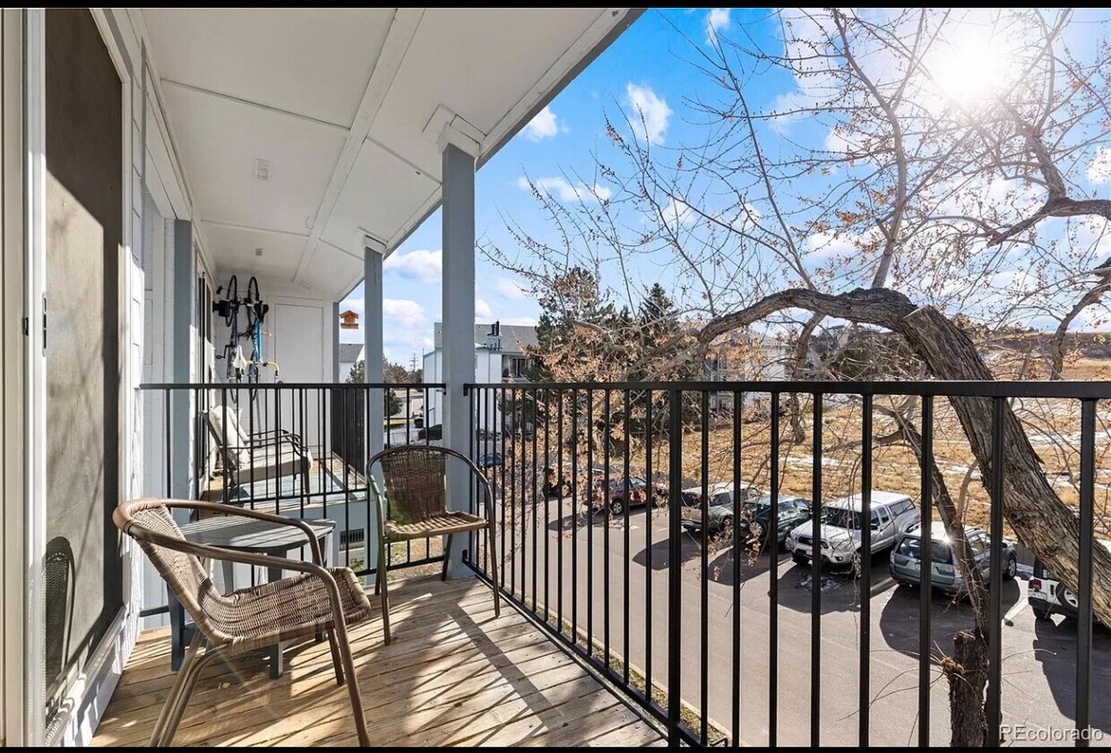 Primary Photo - 13097 W Cedar Dr