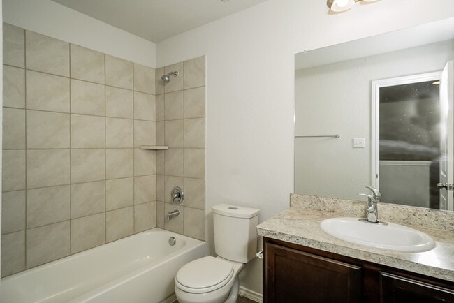 Building Photo - 5322 Freshwater Way