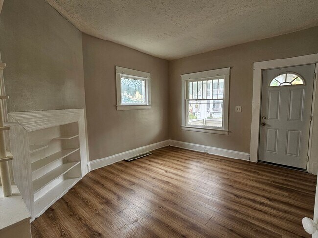 Foto del edificio - Idlewood Ave