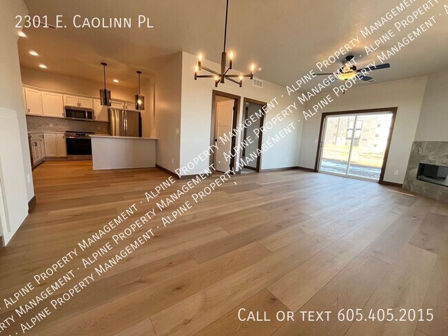 Foto del edificio - 2301 Caolinn Pl