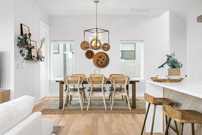 Foto del edificio - 3117 E 51st St