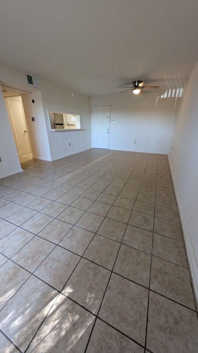 Building Photo - 675 Wooddale Blvd