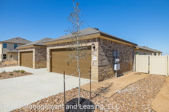 Foto del edificio - 3 br, 2 bath House - 9111-2 Canyon Bend