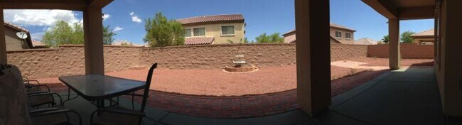 Foto del edificio - 7304 Bugler Swan Wy