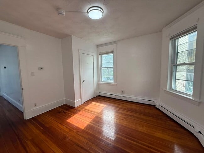 Foto del edificio - 153 Bailey St