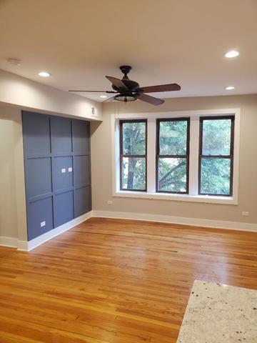 Foto del edificio - 4004 N Bell Ave