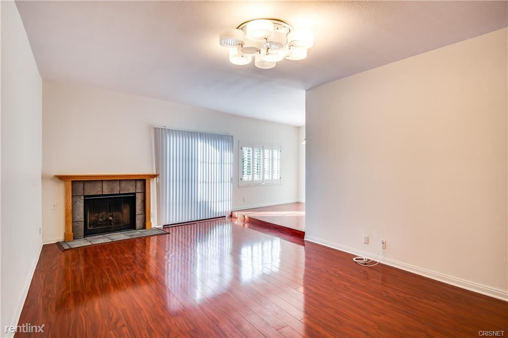 Building Photo - 2 br, 2 bath Condo - 4543 Willis Ave Unit 105