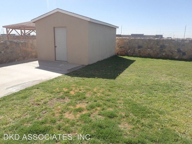 Building Photo - 3632 Tierra Alba Dr