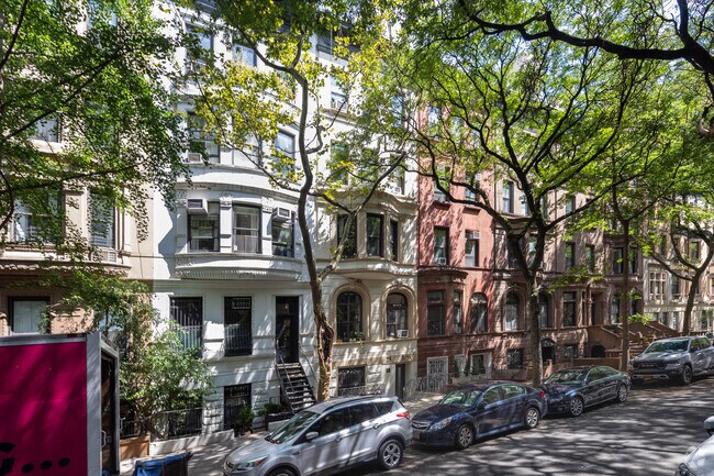 Foto del edificio - 23 W 87th St