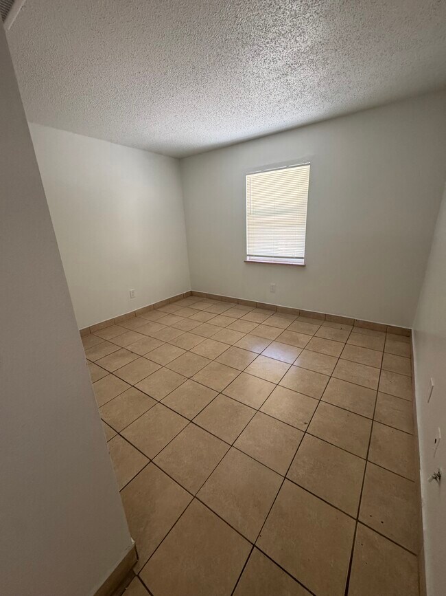Foto del edificio - 8508 Channelview Cir