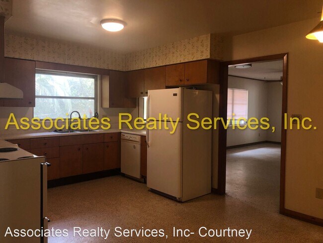 Foto del edificio - 4 br, 2 bath House - 1040 SW 11th St