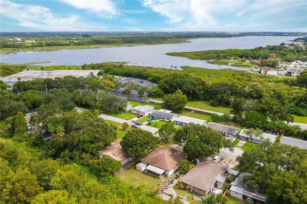 Foto del edificio - 10597 101st Ave