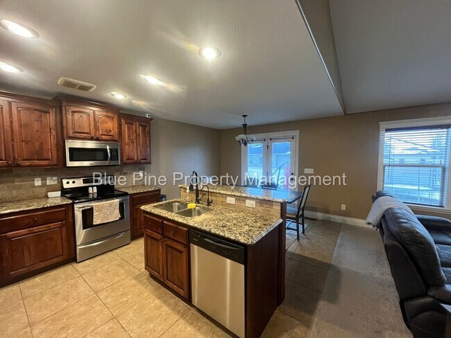 Foto del edificio - 2717 Mary Dr