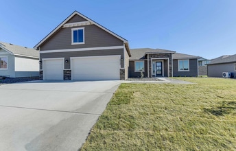 Building Photo - 10506 Silverbright Dr