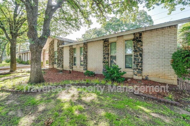 Foto del edificio - 2909 White Oak Ln