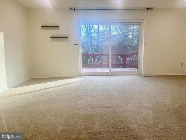 Building Photo - 10773 Cordage Walk