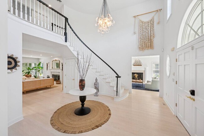 Foto del edificio - 15 Parrish Pond Ln